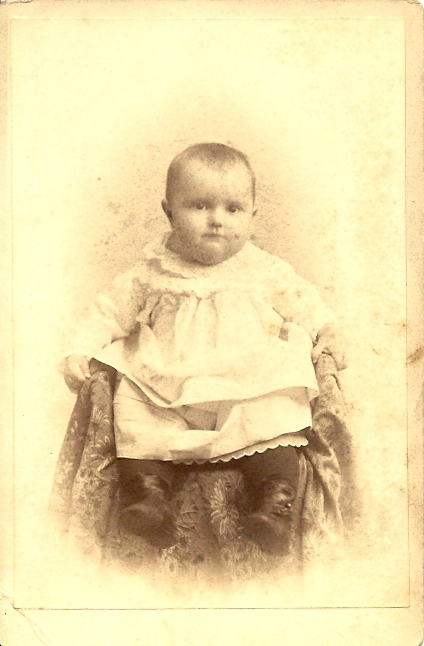 [Lois Ellen Roberts]